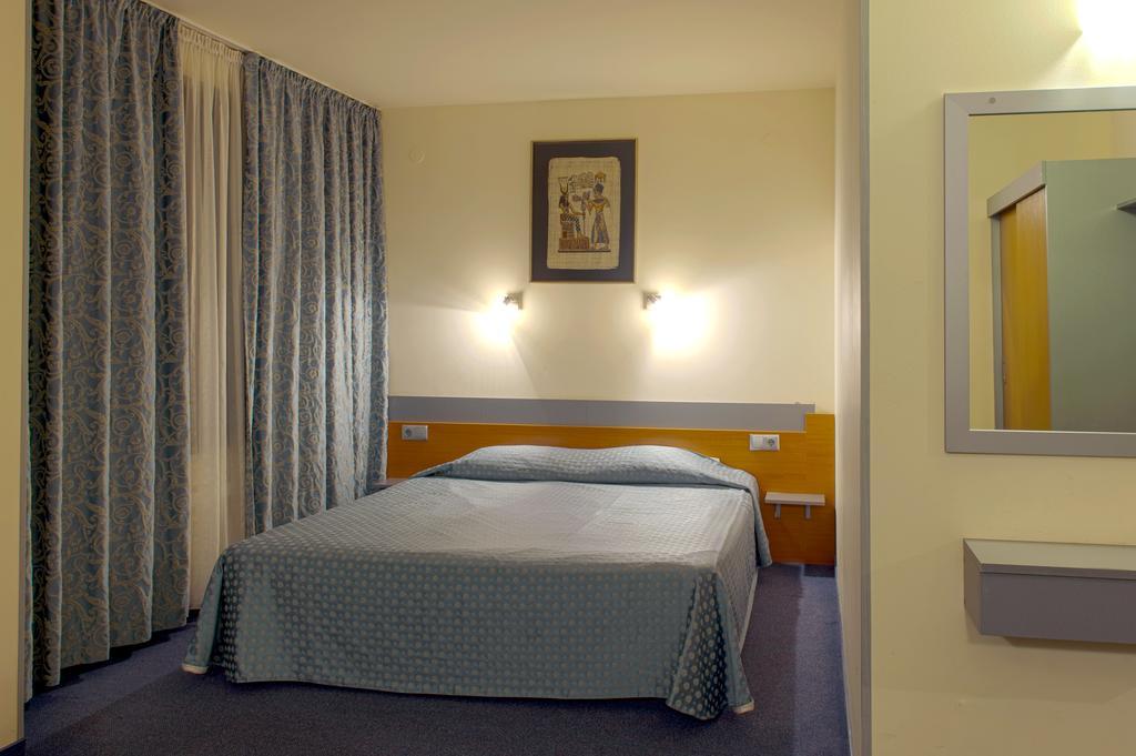 Hotel Luxor Melnik  Bagian luar foto